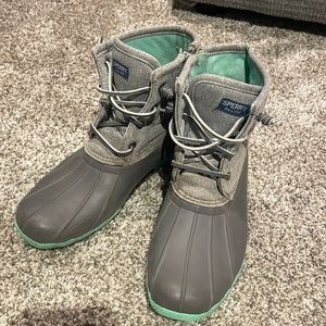 Sperry rain boots